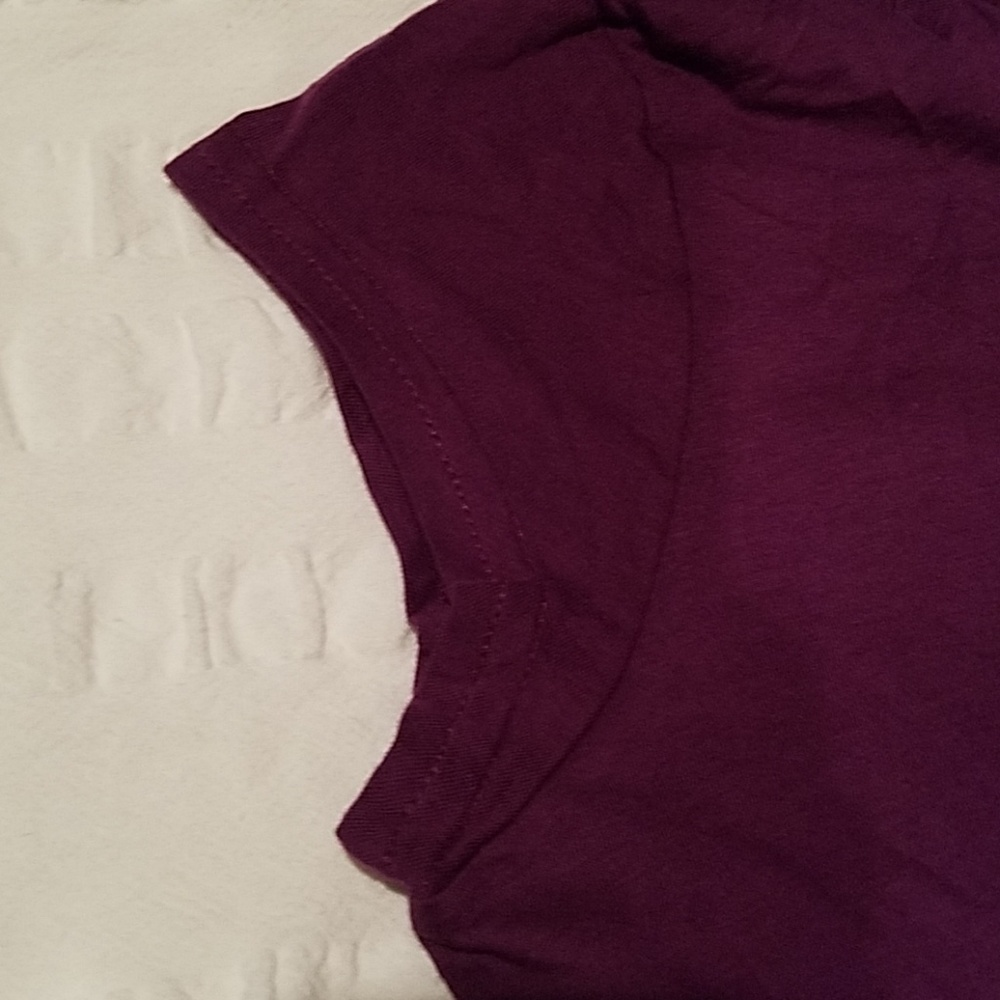 HELLO KITTY nwot T-Shirt size m NWOT - Picture 4 of 5